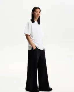 Pantalón felpa baggy acampanado de Bershka en Pantalones para argentina
