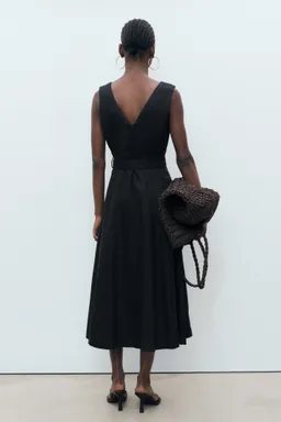 Vestido evasé lino con cinturón de Mango en Vestidos para argentina