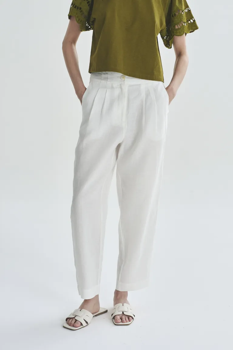 Pantalón blanco de corte recto y cintura alta para mujer de Akiabara en Pantalones para argentina