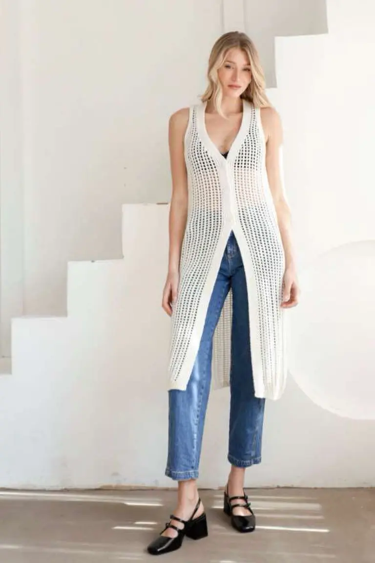 Chaleco Calado Texturizado de Hesed en Chalecos para argentina