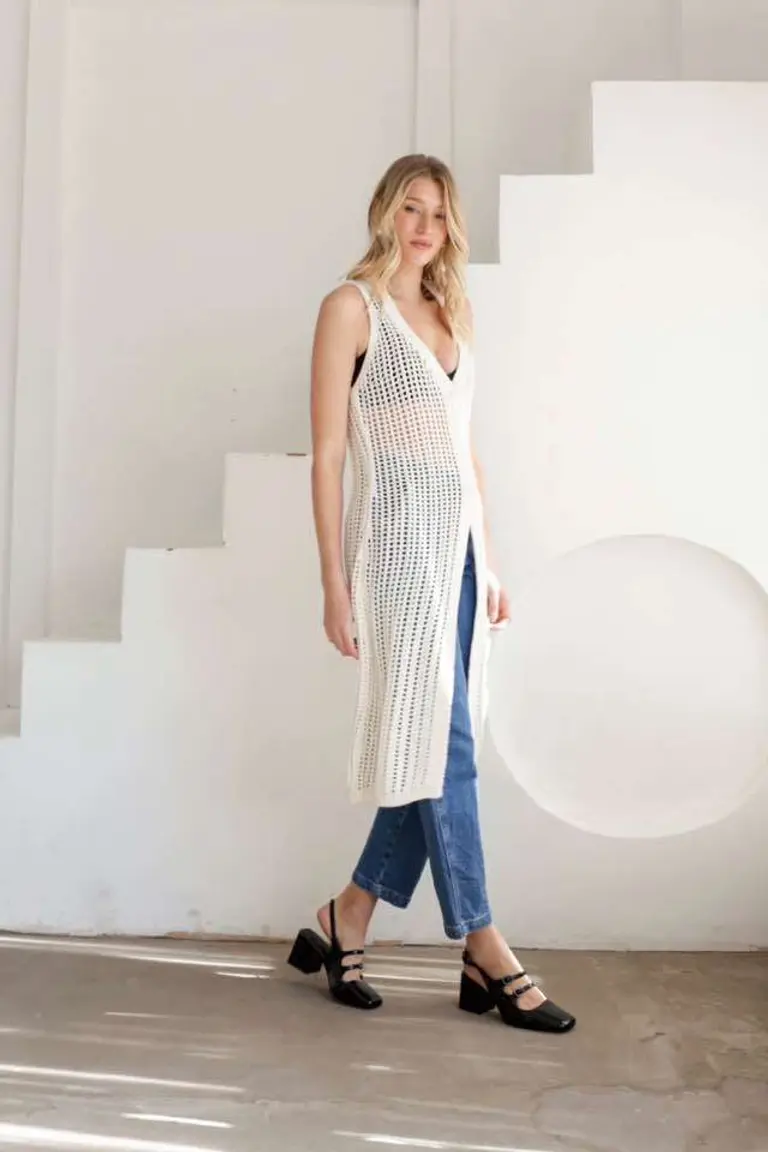 Chaleco Calado Texturizado de Hesed en Chalecos para argentina