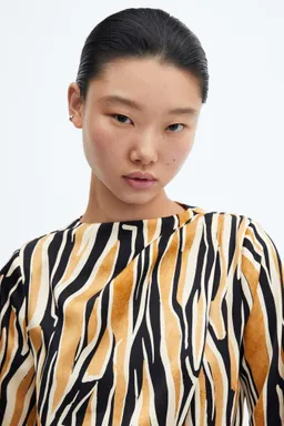 Vestido corto estampado de Mango en Vestidos para argentina