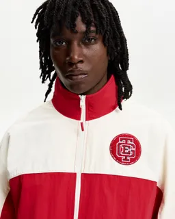 Campera técnica liviana de Bershka en Abrigos y Camperas para argentina