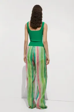 Top punto canalé de Mango en Tops para argentina