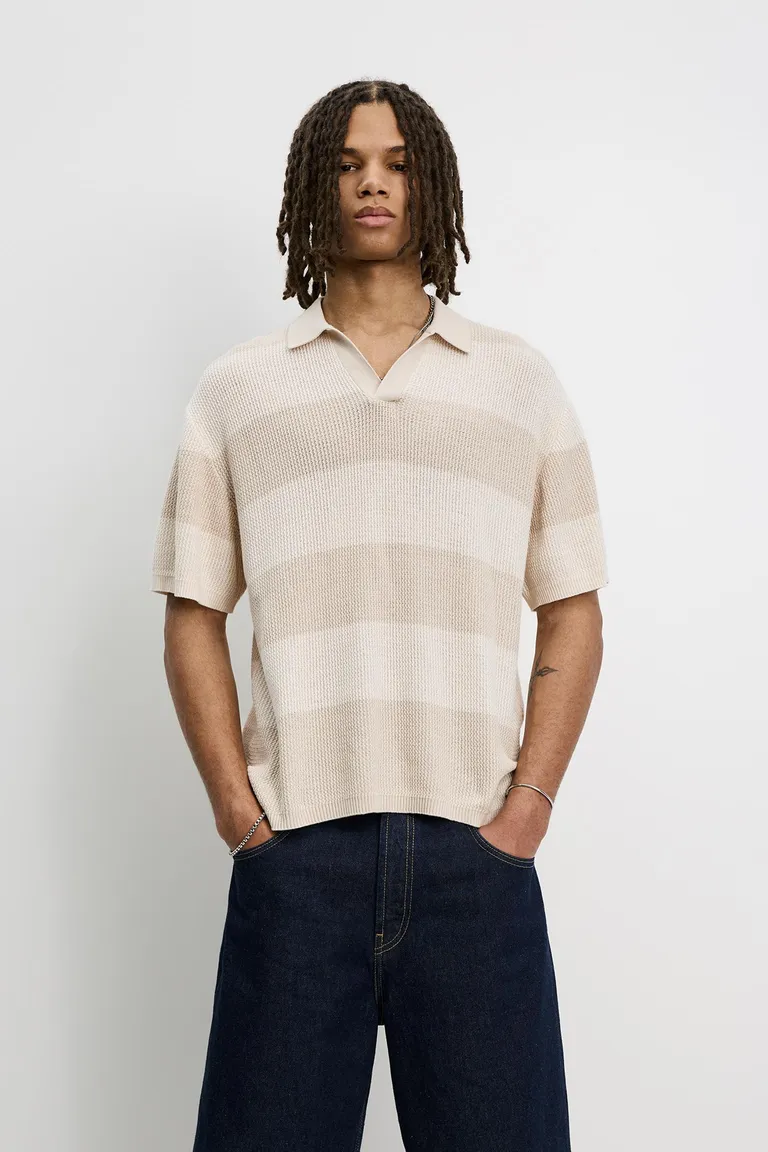 Chomba punto rayas textura de Pull&Bear en Remeras y Polos para argentina