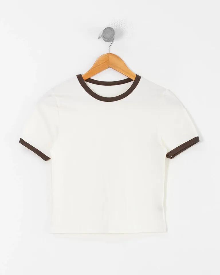 Remera con cuello y mangas combinado en talla S de Sky en Remeras para argentina