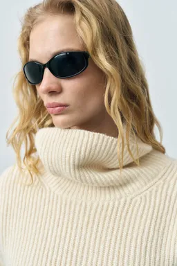 Jersey lana cuello alto de Mango en Buzos y Sweaters para argentina