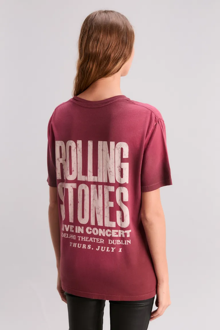 Remera mujer con estampa oficial de Rolling Stones en tonalidad rosada de Kosiuko en Remeras para argentina