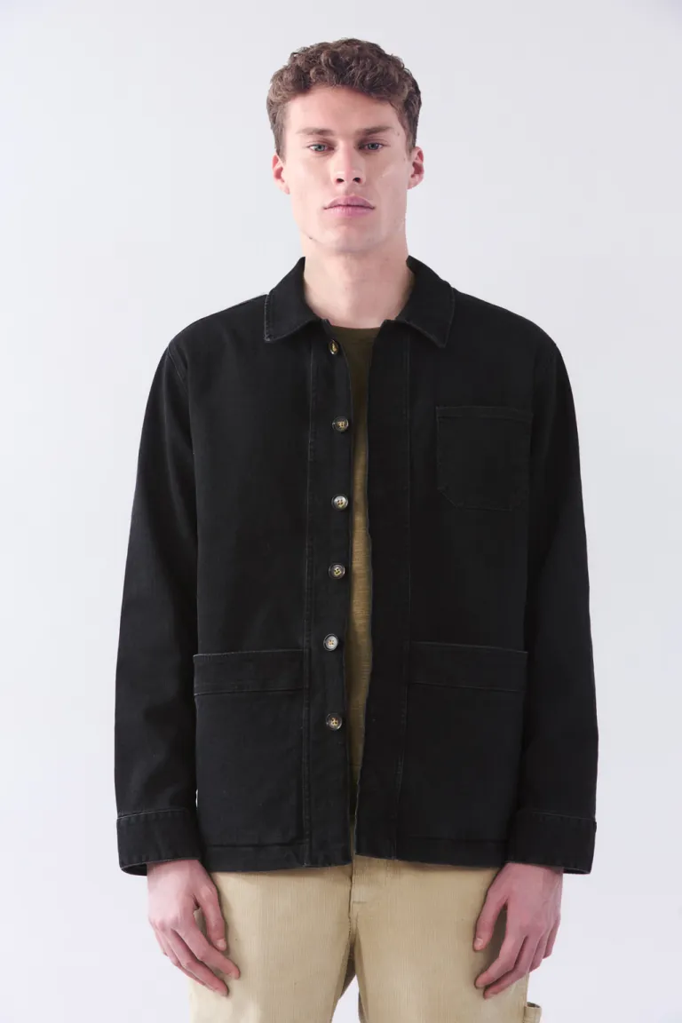 Chaqueta de jean negra con botones marmolados y detalles estilizados de Bensimon en Abrigos y Camperas para argentina