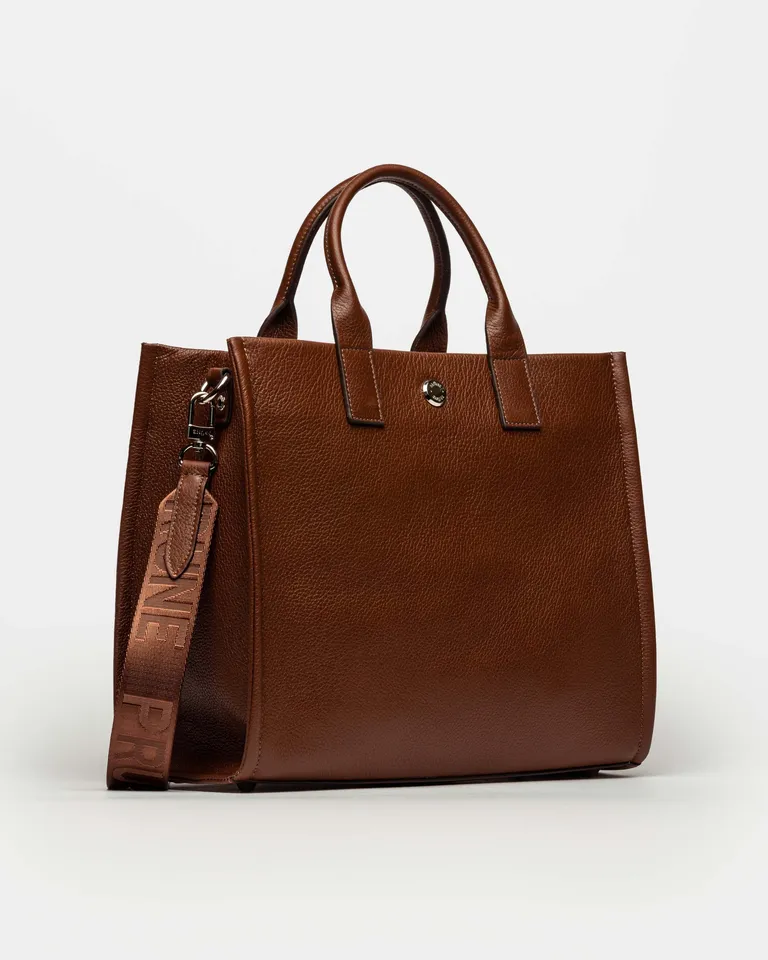 Cartera de mano capri de cuero graneado con manija chic de Prüne en Bolsos y Carteras para argentina