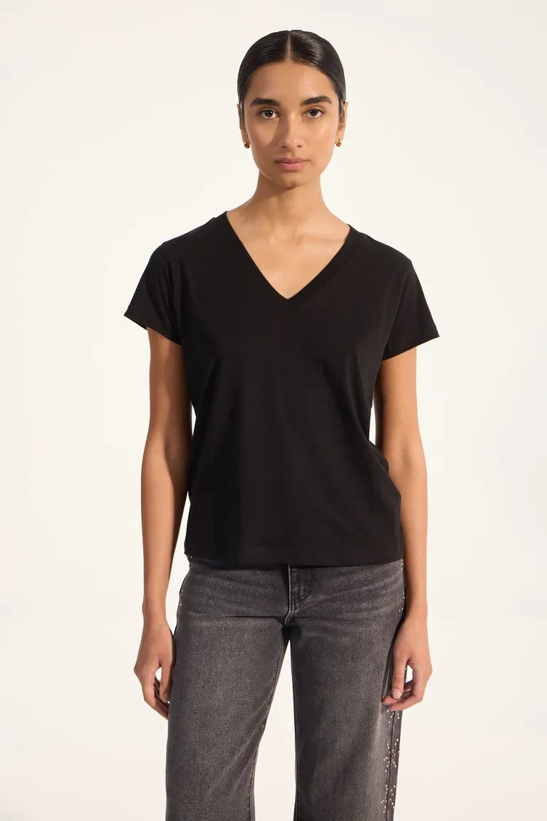 Remera básica de algodón de escote en V para mujer de Portsaid en Remeras para argentina