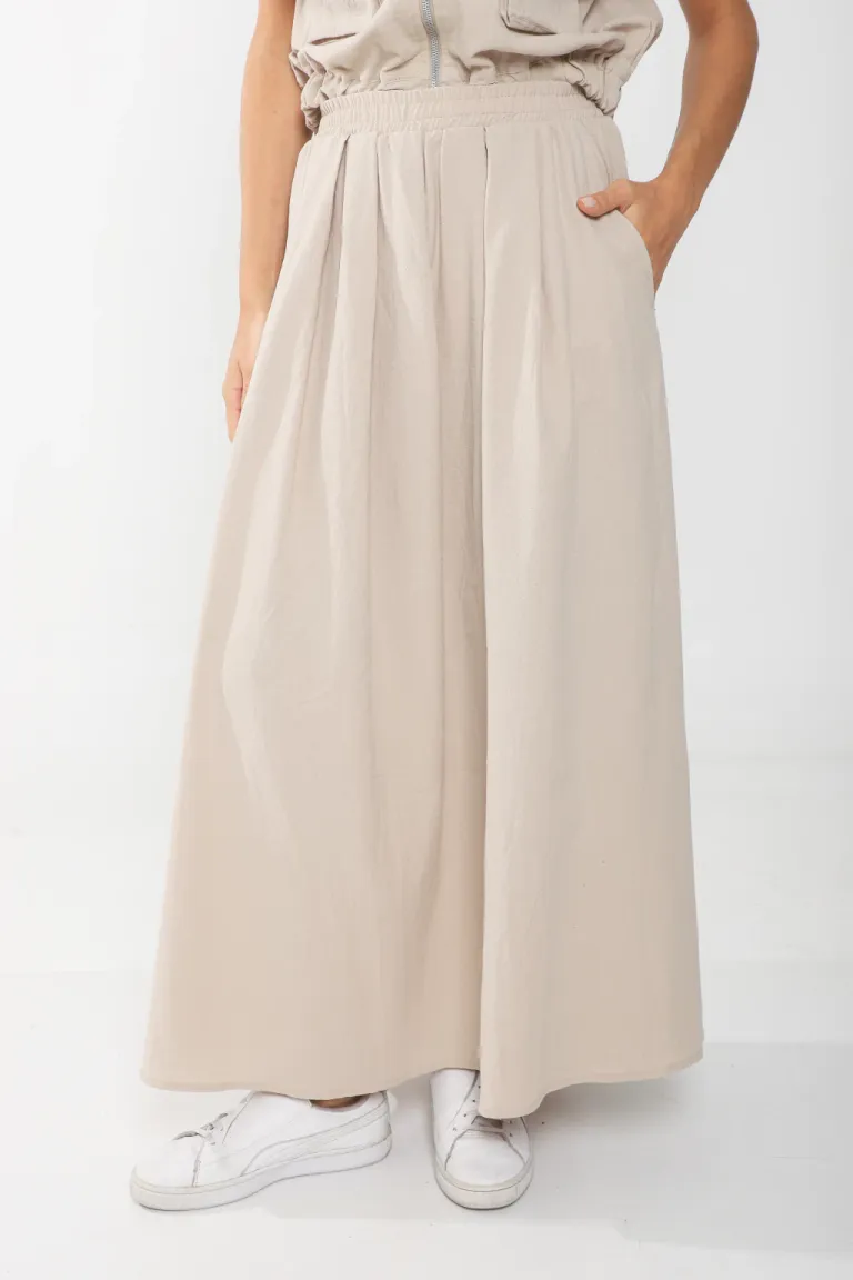 Falda de lino con tablas y bolsillos laterales, diseño elegante y versátil de Belle en Faldas para argentina