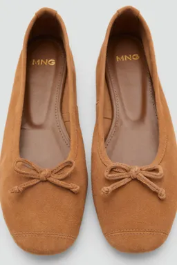 Bailarinas gamuza con lazo de Mango en Ballerinas para argentina