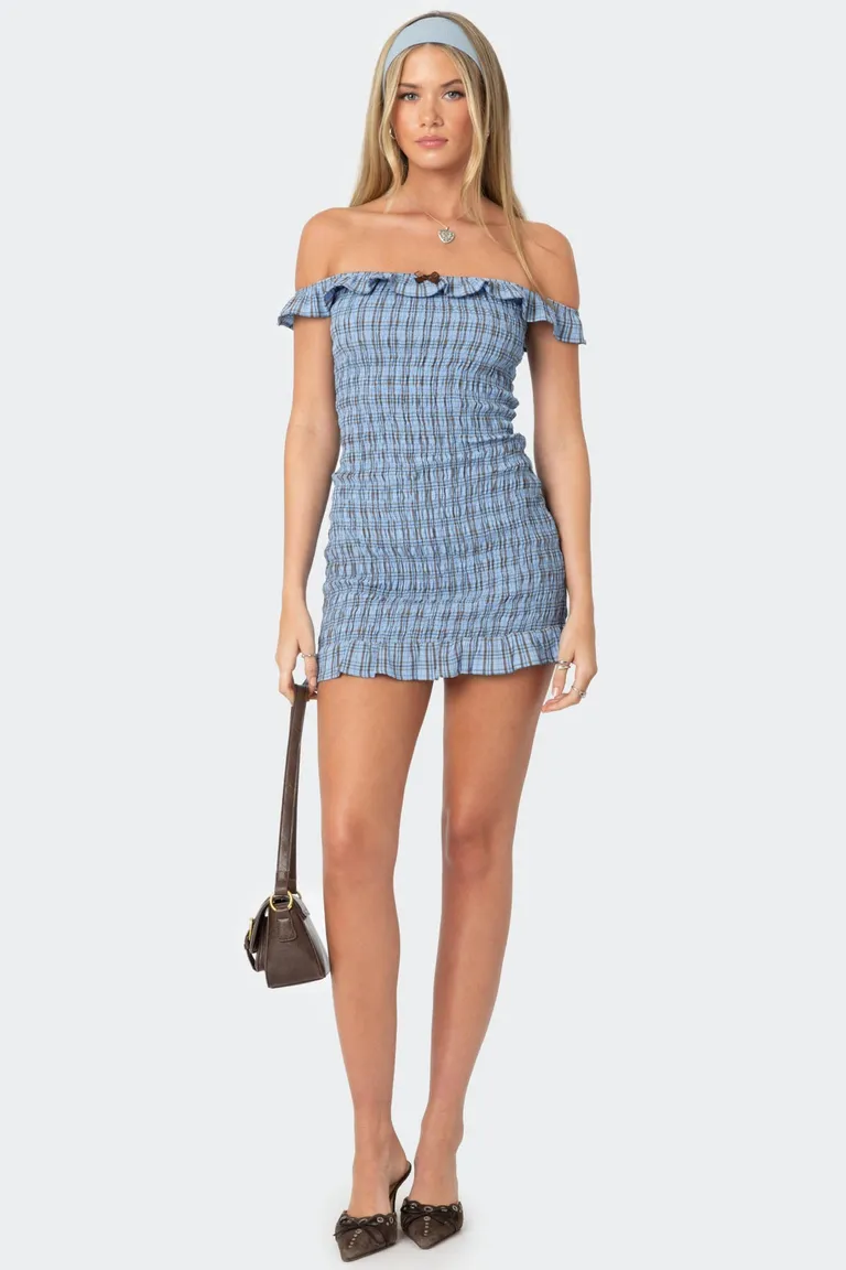 Mini vestido cuadros fruncido hombros de Edikted en Vestidos para argentina