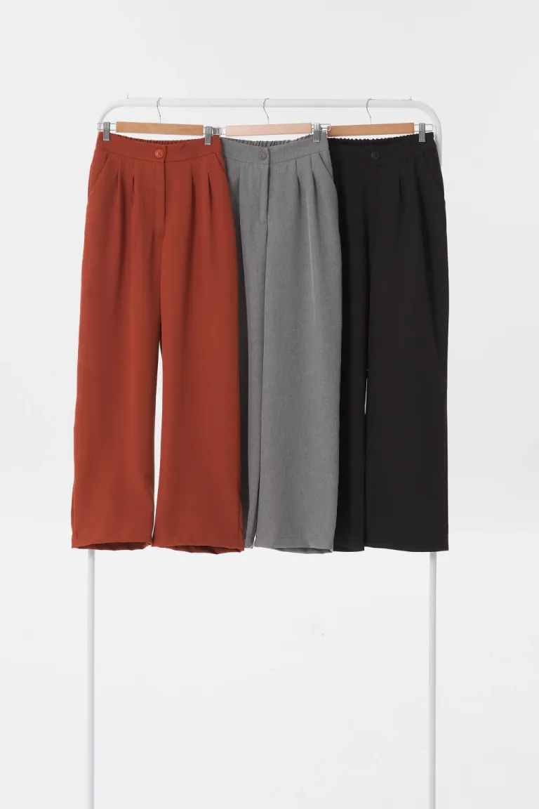 Pantalón de corte recto y diseño versátil para mujer de Apricot en Pantalones para argentina