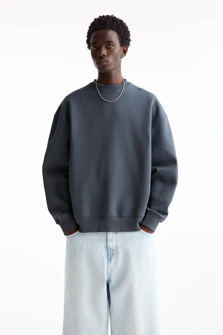 Sudadera básica cuello redondo de Pull&Bear en Buzos y Sweaters para argentina