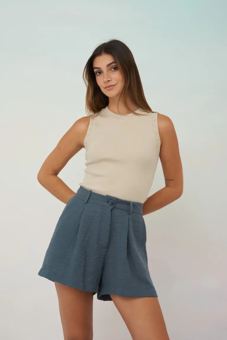 Shorts de tela gris con diseño de cintura alta y corte de campana de Apricot en Shorts para argentina