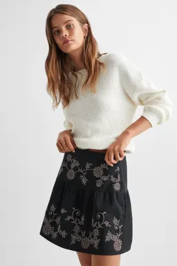 Falda algodón con bordados de Mango Teen en Faldas para argentina