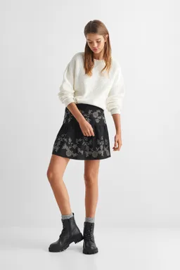 Falda algodón con bordados de Mango Teen en Faldas para argentina