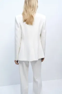 Blazer traje estructurado de Mango en Blazers para argentina