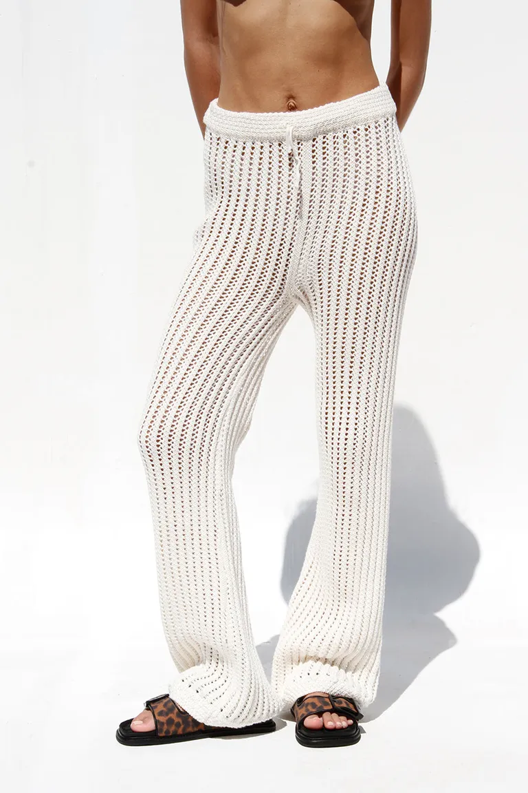 Pantalón de punto abierto con cintura ajustable y cordón de Sofia Sarkany en Pantalones para argentina