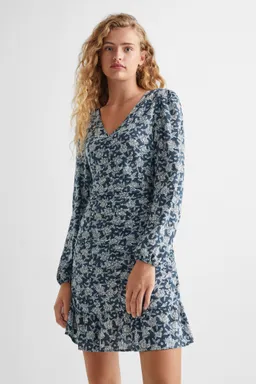 Vestido flores detalle fruncido de Mango Teen en Vestidos para argentina