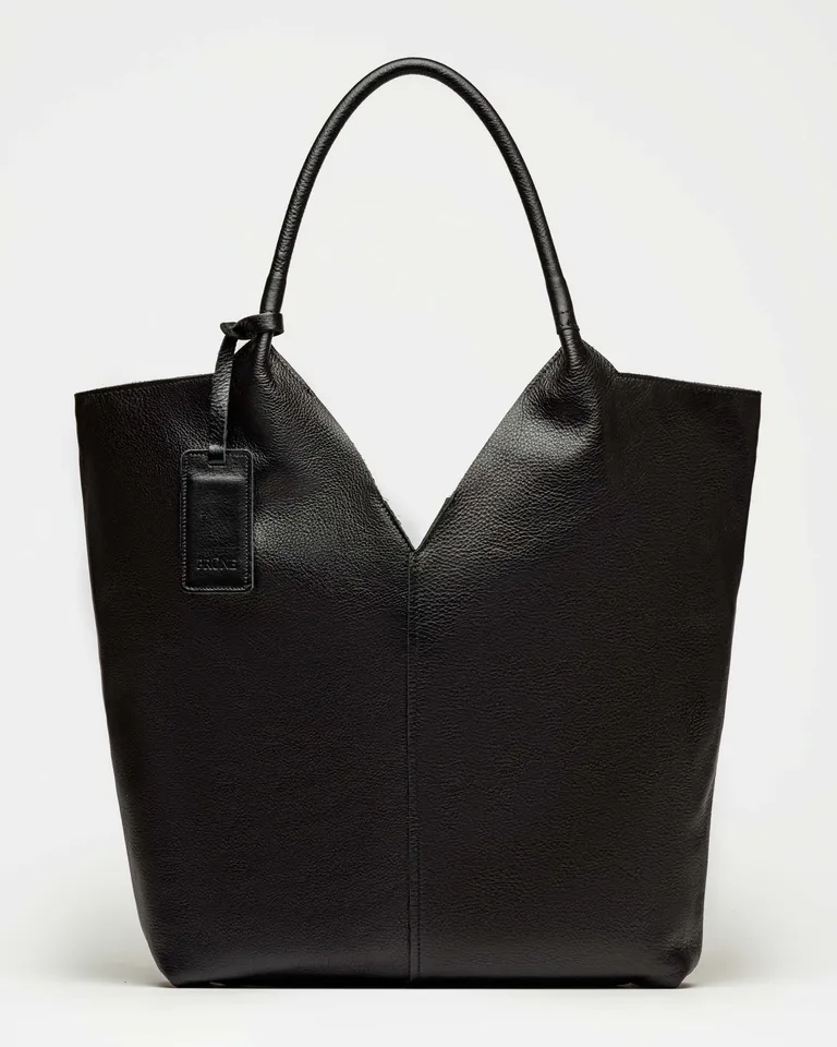 Bolso de mano negro de cuero liso y satinado para mujer de Prüne en Bolsos y Carteras para argentina