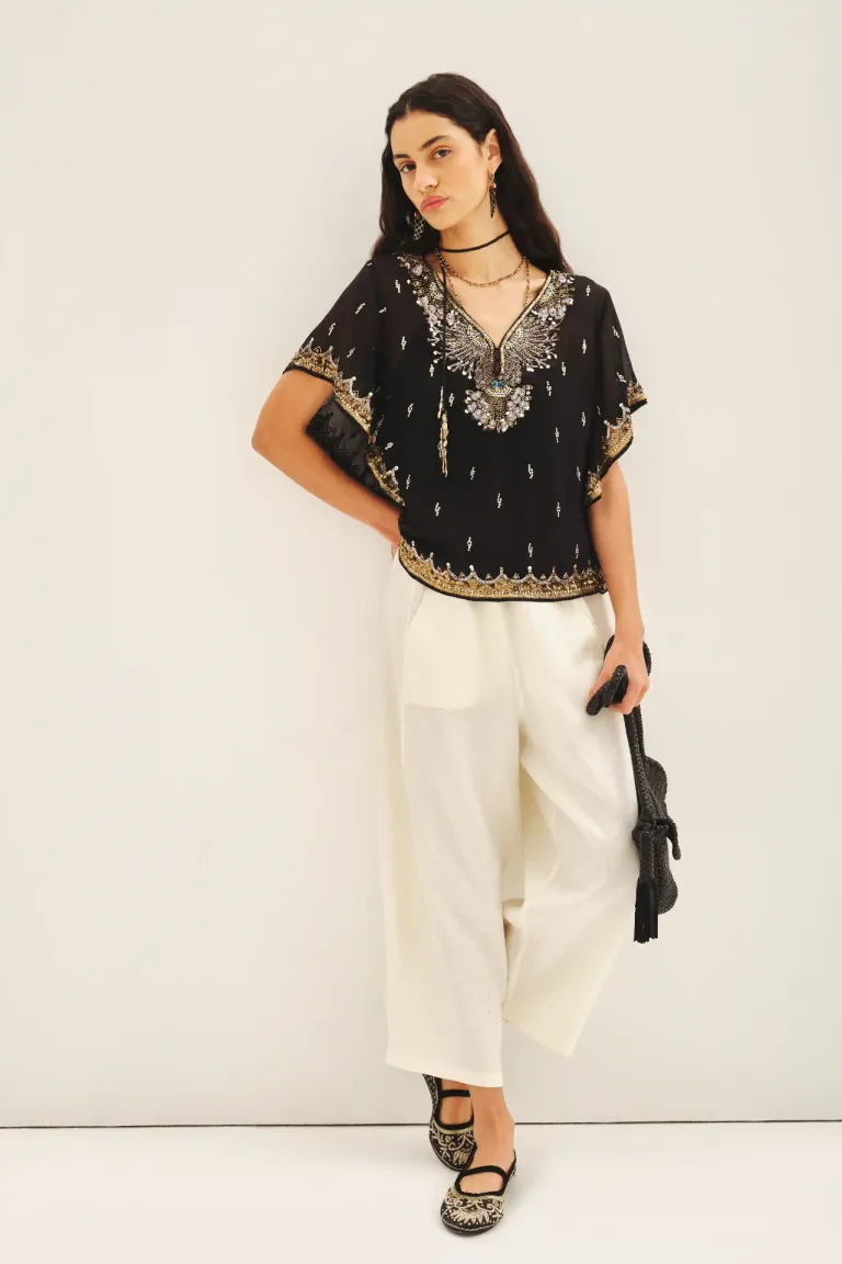 Blusa de gasa traslúcida con bordados de canutillos, lentejuelas y mostacillas de Rapsodia en Blusas para argentina