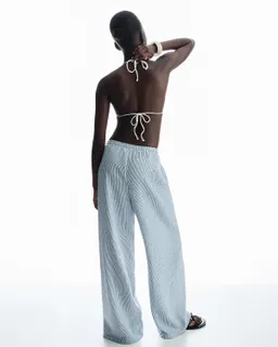 Pantalón rústico rayas de Bershka en Pantalones para argentina