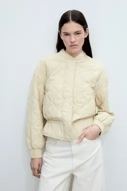 Chaqueta bomber acolchada de Mango en Chaquetas para argentina