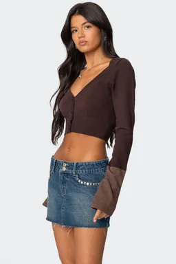 Cardigan con mangas acampanadas de Edikted en Buzos y Sweaters para argentina