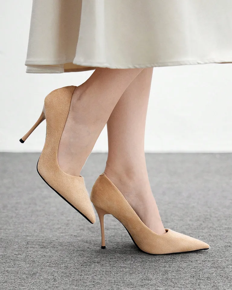 Tacones aguja puntera metálica de Cuccoo en Zapatos con Tacos para argentina