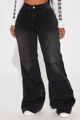 Jeans flare apilados de Fashion Nova en Pantalones para argentina