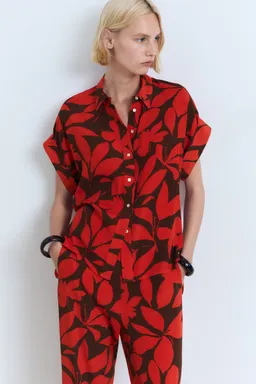 Pantalón fluido estampado de Mango en Pantalones para argentina