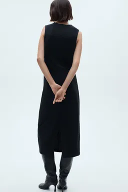 Vestido midi detalle drapeado de Mango en Vestidos para argentina
