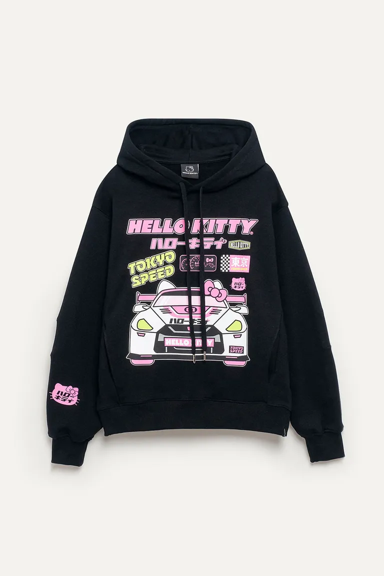 Canguro de fleece con estampado de Hello Kitty y amigos en color negro de 47 Street en Buzos y Sweaters para argentina