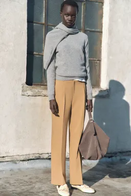 Pantalón recto pinzas de Mango en Pantalones para argentina