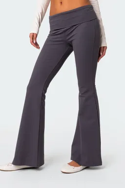 Leggings acampanados naomi de Edikted en Pantalones para argentina