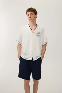 Camisa resort con bordado de Lefties en Camisas para argentina