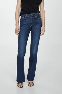 Jeans rectos aberturas de Mango en Pantalones para argentina