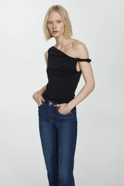 Jeans rectos aberturas de Mango en Pantalones para argentina