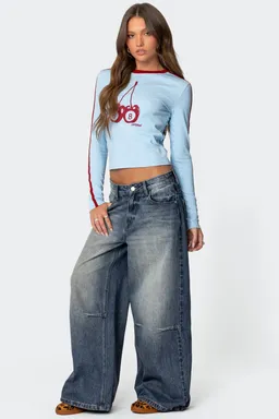 Remera manga larga cherry de Edikted en Buzos y Sweaters para argentina
