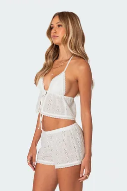 Top jael halter con ojalillos de Edikted en Tops para argentina
