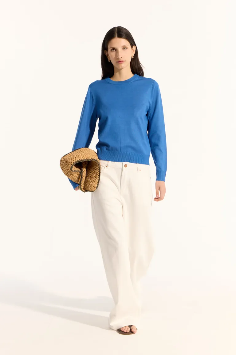 Sweater básico de manga larga con detalle en la espalda de Portsaid en Buzos y Sweaters para argentina