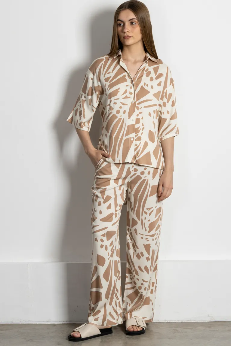 Camisa de manga corta con diseño estampado para mujer de Kill en Camisas para argentina