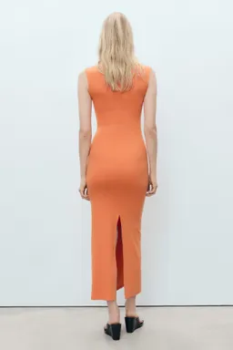 Vestido drapeado cuello perkins de Mango en Vestidos para argentina