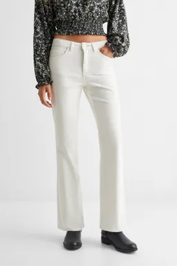 Pantalón recto micropana de Mango Teen en Pantalones para argentina