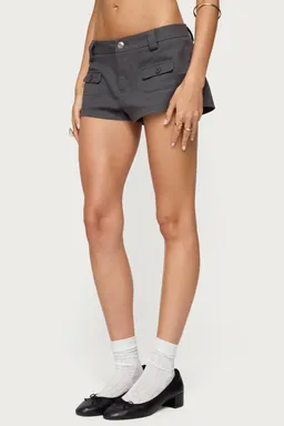 Micro shorts cargo terra de Edikted en Shorts para argentina