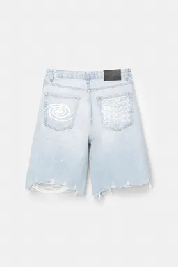 Bermuda vaquera estampada rotos de Pull&Bear en Bermudas y Shorts para argentina