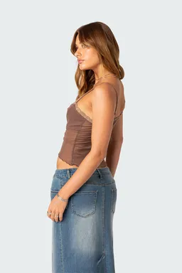 Tank top malla cruzada de Edikted en Tops para argentina